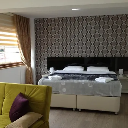 Ada Marin قرابورون