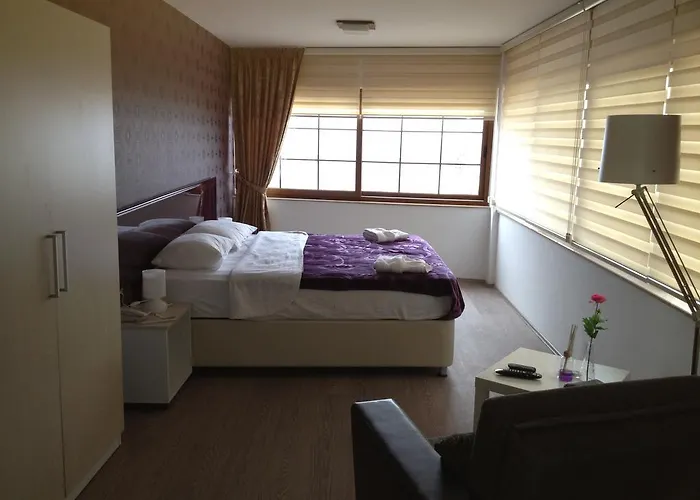 Oda ve Kahvaltı Ada Marin Karaburun (Izmir)