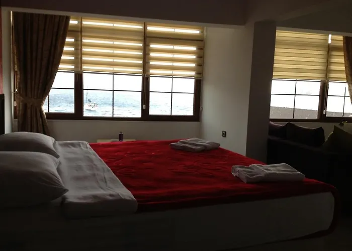 Oda ve Kahvaltı Ada Marin Karaburun (Izmir)