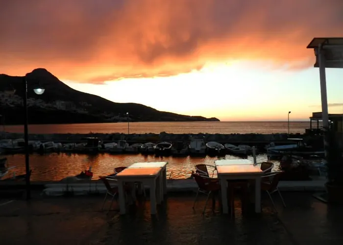 Ada Marin Karaburun (Izmir)